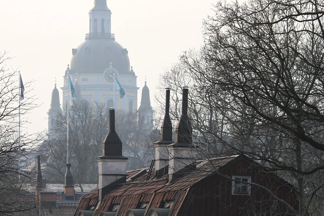 2 Hour Escape Room City Walk and History Experience in Stockholm - What the two-hour route feels like