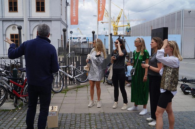 2 Hour Escape Room City Walk and History Experience in Stockholm - Why the private format matters