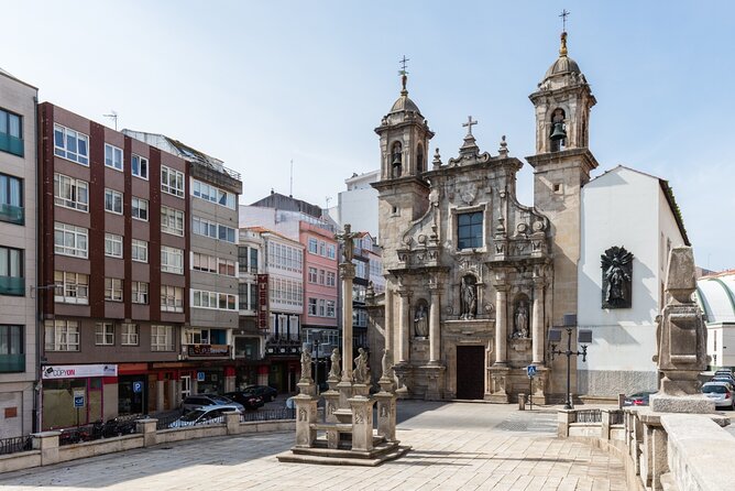 A Coruña Scavenger Hunt and Sights Self-Guided Tour - Why families tend to enjoy the format