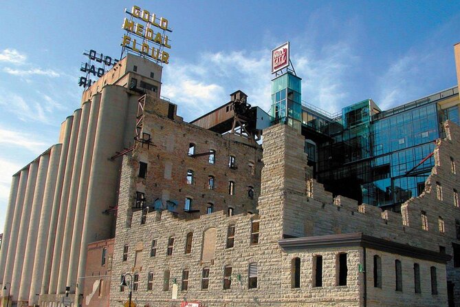 A Remarkable Scavenger Hunt: Around Downtown Minneapolis - St. Anthony Falls and the lock and dam