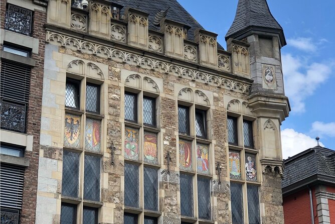 Aachen Scavenger Hunt and Sights Self-Guided Tour - A Two-Hour Introduction to Aachen With a Game Built In
