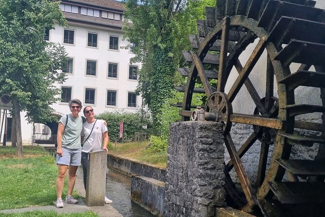 Aarau Scavenger Hunt and Sights Self-Guided Tour - Language and group planning