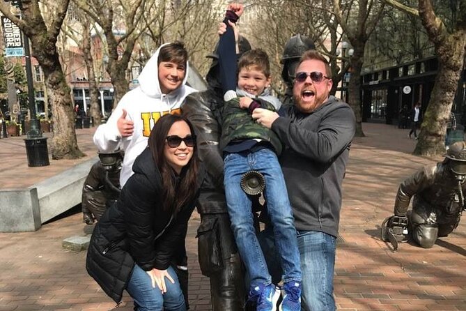 Adventurous Scavenger Hunt in Chicago by Zombie Scavengers - Cancellation and booking flexibility