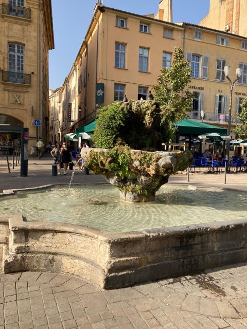 Aix Treasure Hunt - Historic monuments and medieval traces