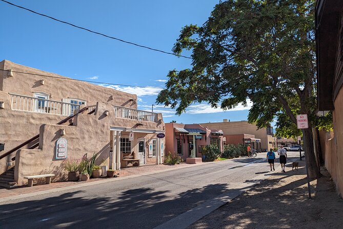 Albuquerque Scavenger Hunt Walking Tour and Game - Entering Albuquerque Old Town