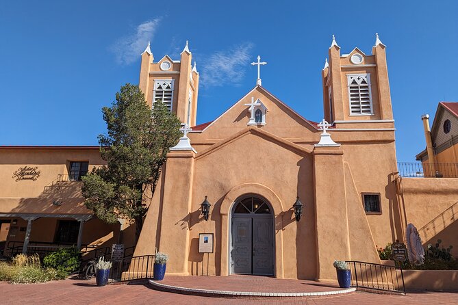 Albuquerque Scavenger Hunt Walking Tour and Game - Timing, footwear, and phone readiness