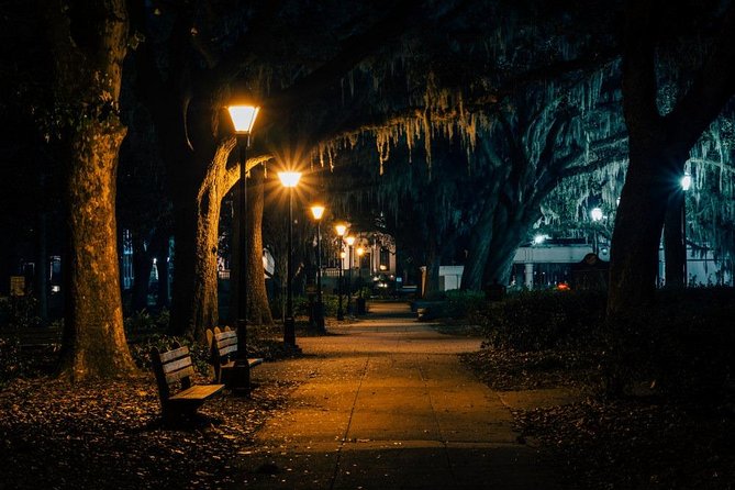 Amazing Scavenger Hunt: Getting Paranormal in the Peach State - Wright Square and Savannah’s Haunted Squares