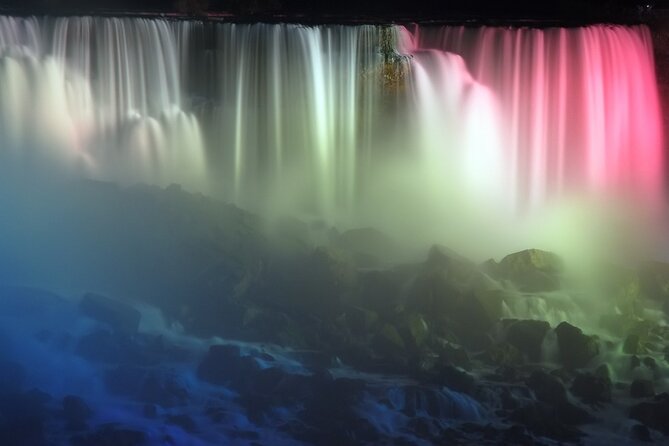 Amazing Scavenger Hunt: Hunt Along Niagara Falls - Niagara Falls and Horseshoe Falls: the main event