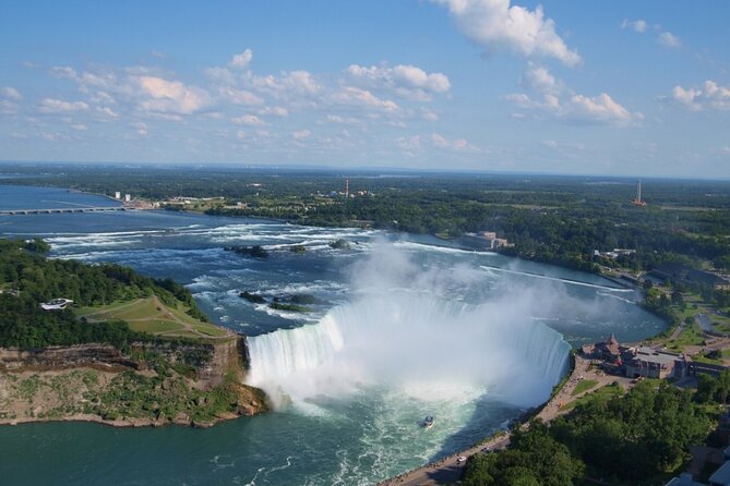 Amazing Scavenger Hunt: Hunt Along Niagara Falls - Nikola Tesla Monument: start with invention and curiosity