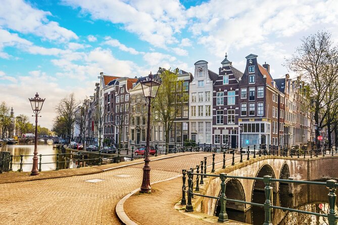 Amsterdam Red Light District Treasure: Self-Guided Tour & Quest - Nieuwmarkt, De Waag, and a Difficult Wartime Memory