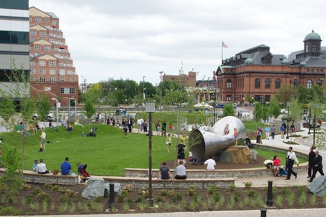 An Epic Scavenger Hunt: Baltimore Inner Harbor & Outer Sights - City Hall and the downtown stretch