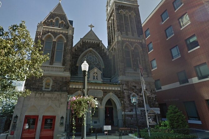 An Epic Scavenger Hunt: The Art of Allentown - The Allentown Art Museum stop