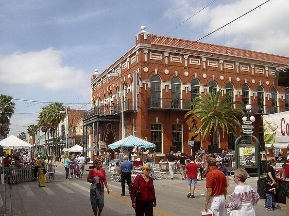 An Epic Scavenger Hunt: Ybor City Wild Goose Chase - Key points before you book