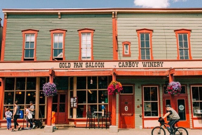 An Exciting Scavenger Hunt: Breckenridge Adventure - Welcome Center: Orientation and Progress