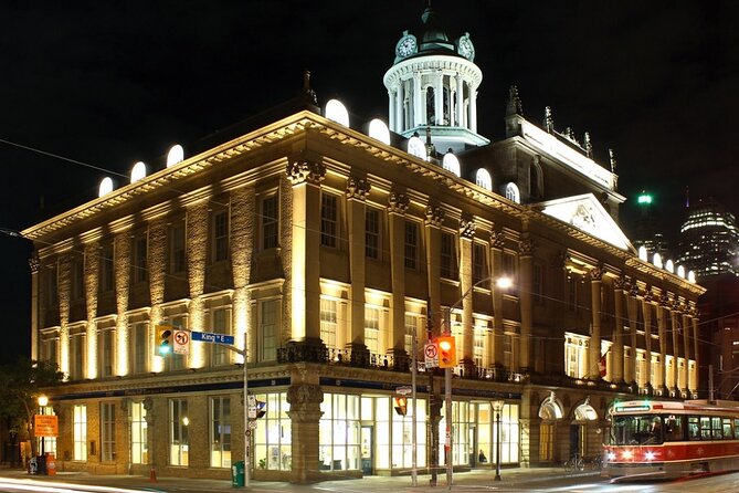 An Exciting Scavenger Hunt: The Wonders of Old Toronto - Union Station and the city’s grand central hub