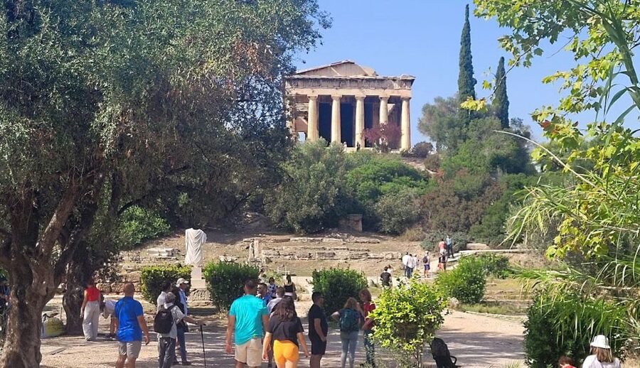 Ancient Agora: E-Ticket w/Treasure Hunt Tour on your phone - Why the Ancient Agora works well for a family game