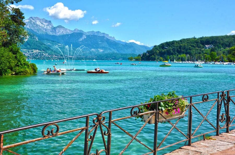 Annecy: Escape game outdoor - the shadow of the sword - Town hall and the final return