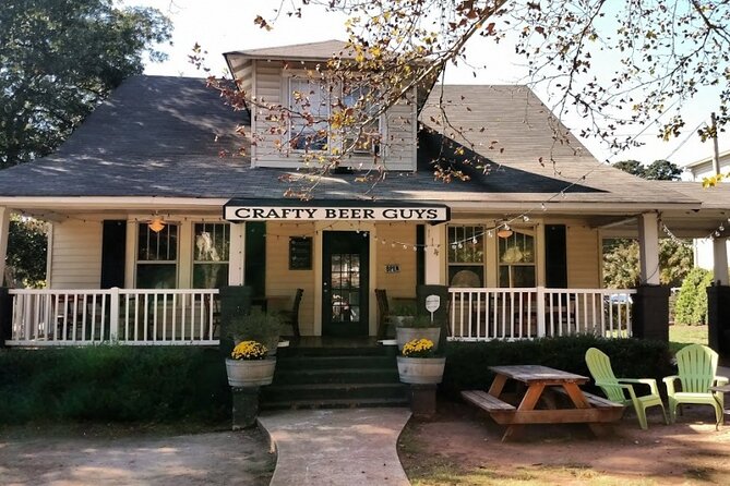 Astonishing Scavenger Hunt: Happy Huntersville - How the app changes the experience