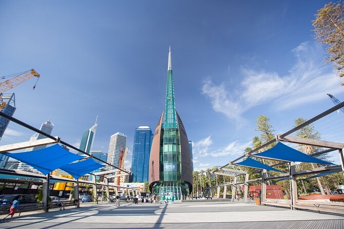Astonishing Scavenger Hunt: Perched On A Swan - The best reasons to choose this Perth hunt