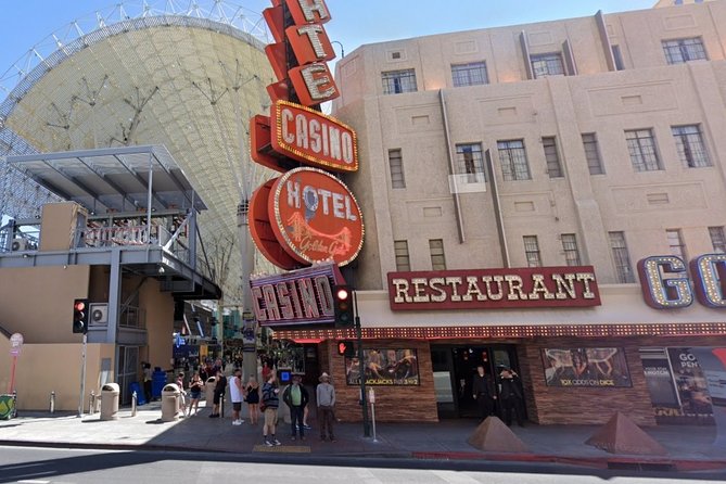 Astonishing Scavenger Hunt: The True Gems of Vegas - Fremont Street and the first round of challenges