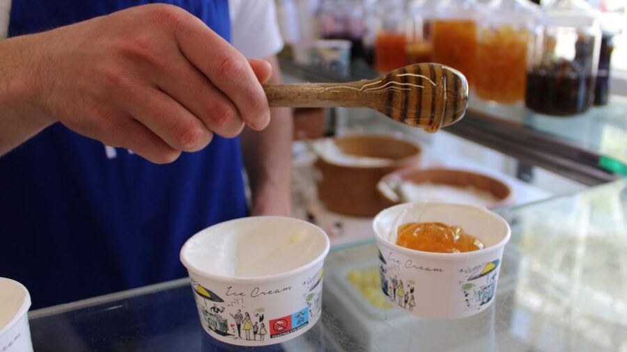 Athens: Percy Family Treasure Hunt & Tour - Lukumades: A Sweet Ten-Minute Break