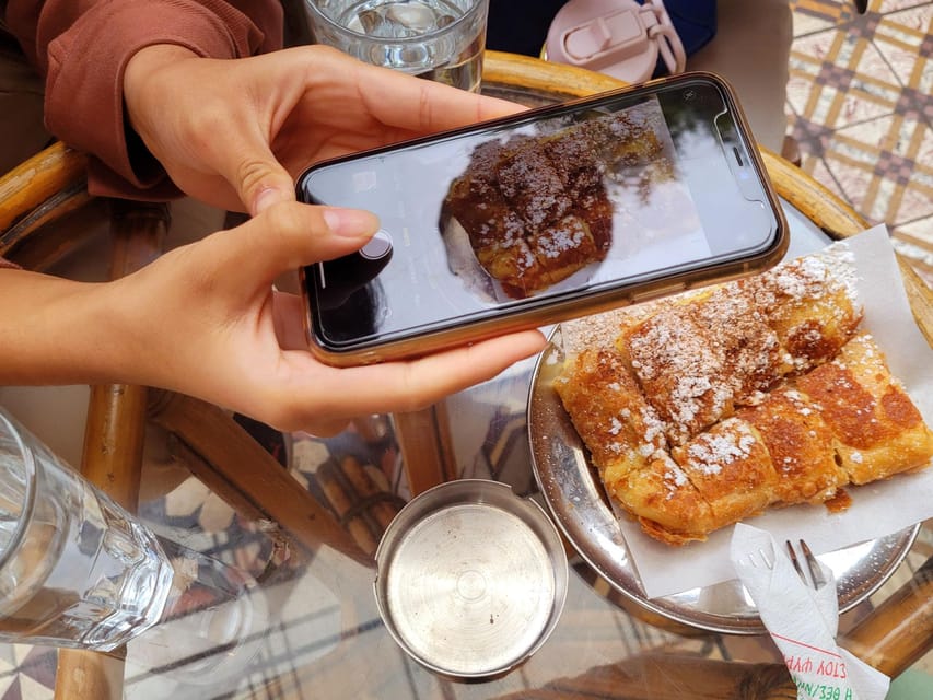 Athens: Street Art Treasure Hunt with Food Stop - Keramikos and the route toward Gazi