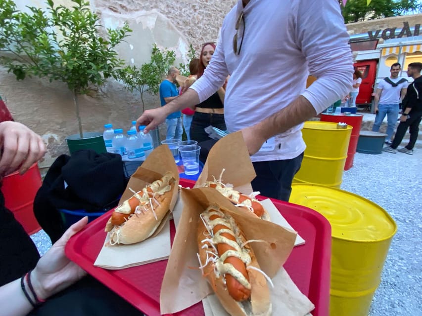 Athens: Street Art Treasure Hunt with Food Stop - Loukanikos and the first painted clues