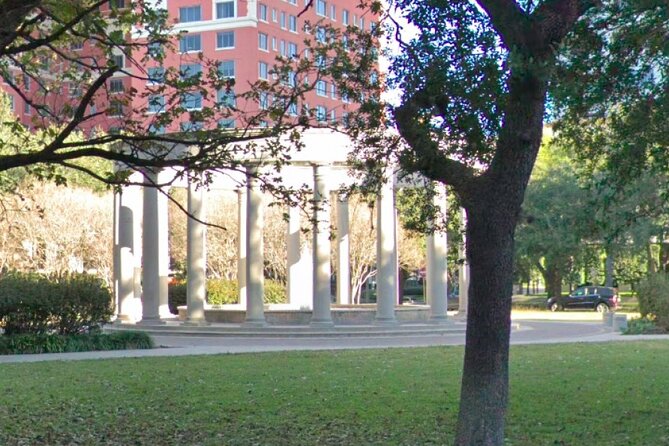 Awesome Scavenger Hunt: Houston's Museum District - What this Houston scavenger hunt is really like