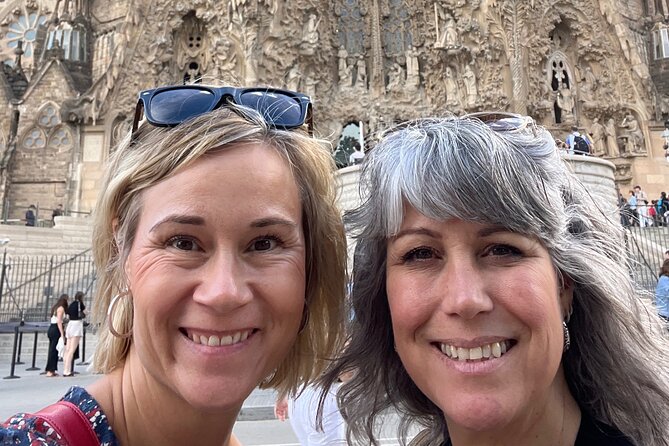 Barcelona Scavenger Hunt and Sights Self-Guided Tour - How the App and Clues Shape the Experience