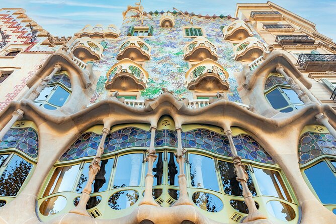 Barcelona Scavenger Hunt and Sights Self-Guided Tour - Timing, Pace, and Private Group Benefits
