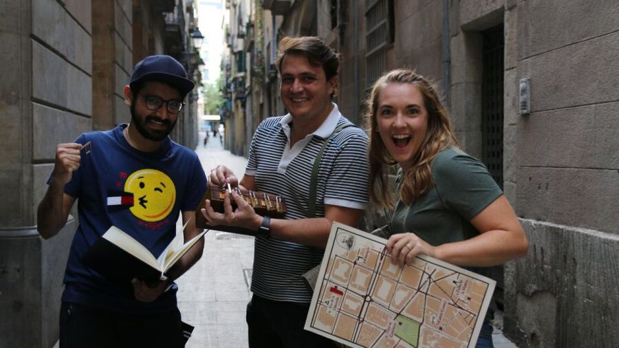 Barcelona: "The Secret of Cerdà" Treasure Hunt Walking Tour - Illa de la Discòrdia and Barcelona’s architectural rivalry