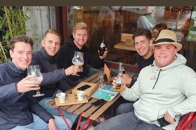 Beer Tasting and Scavenger Hunt in Brussels – About 3 Hours - Who will enjoy this most