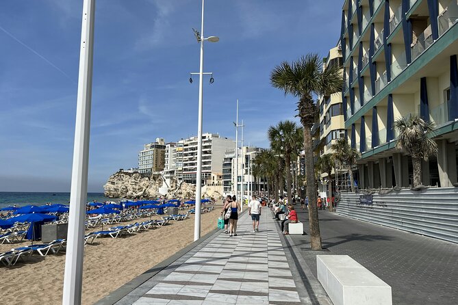 Benidorm Old Town and Beaches Tour and Exploration Game - What this Benidorm game is really like