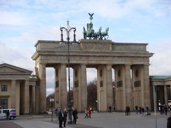 Berlin Wall: Greatest Escapes Self-Guided Walking Adventure - Key points to know before you start