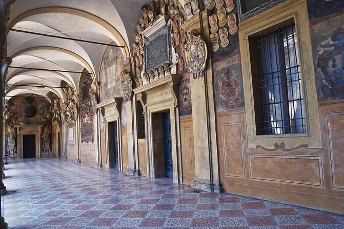 Bologna Murder Mystery: Self-Guided City Quest - The best parts of this Bologna quest