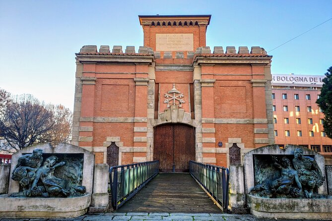 Bologna Murder Mystery: Self-Guided City Quest - The church with Niccolò dell’Arca’s famous sculpture
