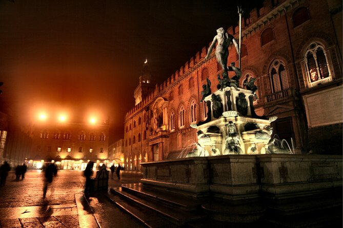 Bologna Scavenger Hunt and Highlights Self Guided Audio Tour - Chiesa di Santa Maria della Vita