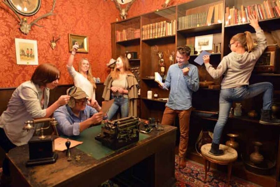 Bonn: Escape Room Games - Cuckoo’s Nest 1 and 2: tension, teamwork, and a race