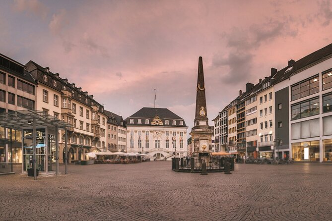 Bonn Scavenger Hunt and Highlights Self-Guided Tour - A 2.5-kilometer route with a two-hour rhythm