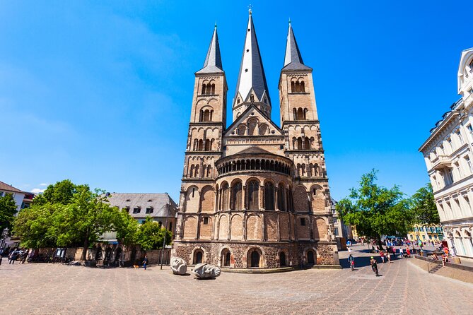 Bonn Scavenger Hunt and Highlights Self-Guided Tour - The attraction stops: what you see and what you do