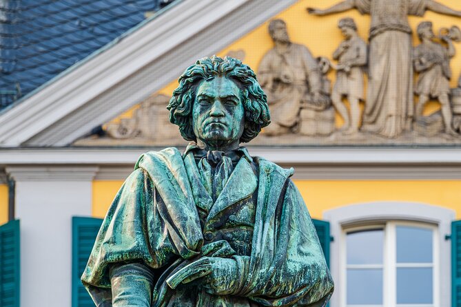 Bonn Scavenger Hunt and Highlights Self-Guided Tour - How the 10-plus attractions become a game