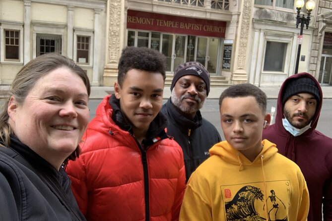 Boston Record Breakers: Self-Guided Scavenger Hunt - The Massachusetts State House and Beacon Hill
