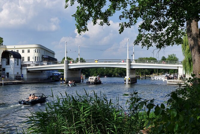 Brandenburg Scavenger Hunt and Sights Self-Guided Tour - The Explorial app and ease of use