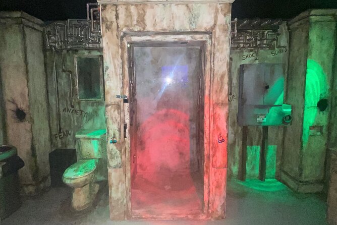 Breaking Point Escape Room - The private group format matters