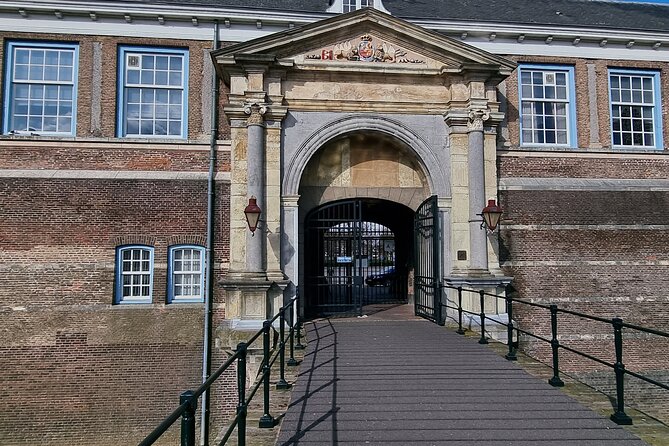 Breda Fun Puzzle Quest: True Lord Self-Guided Tour - Finding the Old City Wall on Catharinastraat
