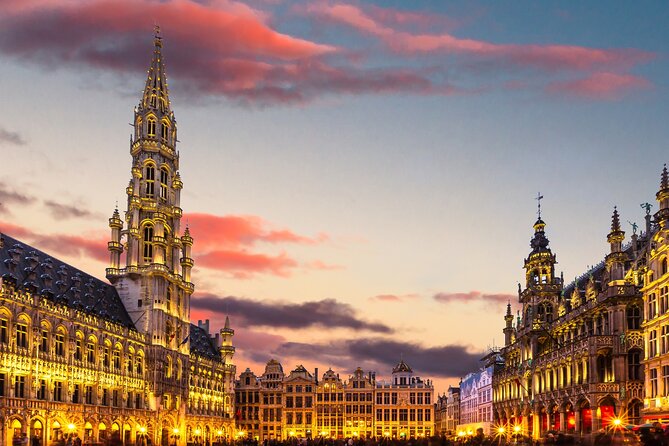 Brussels Highlights Self guided scavenger hunt and Walking Tour - Starting at Parlamentarium and getting your bearings
