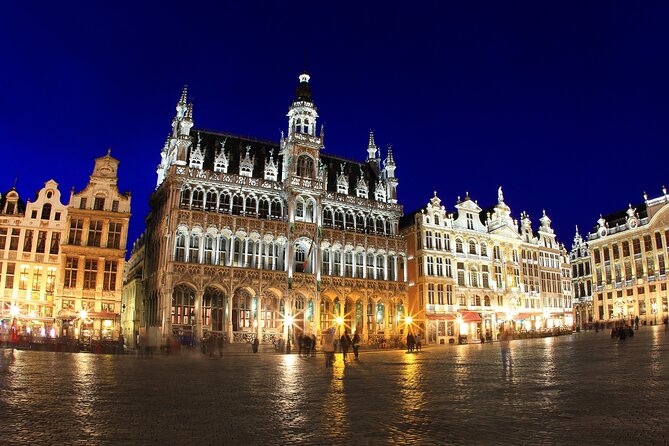 Brussels Scavenger Hunt and Highlights Self Guided Audio Tour - Manneken Pis and the Grand Place