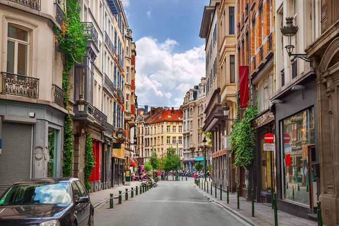 Brussels Scavenger Hunt and Highlights Self Guided Audio Tour - The churches in the historic center
