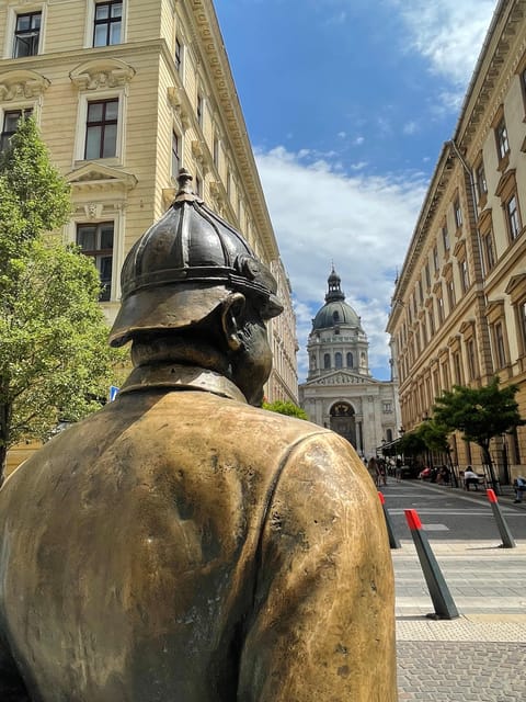 Budapest: Assist the Authorities Outdoor Escape Room Game - How the outdoor escape room works