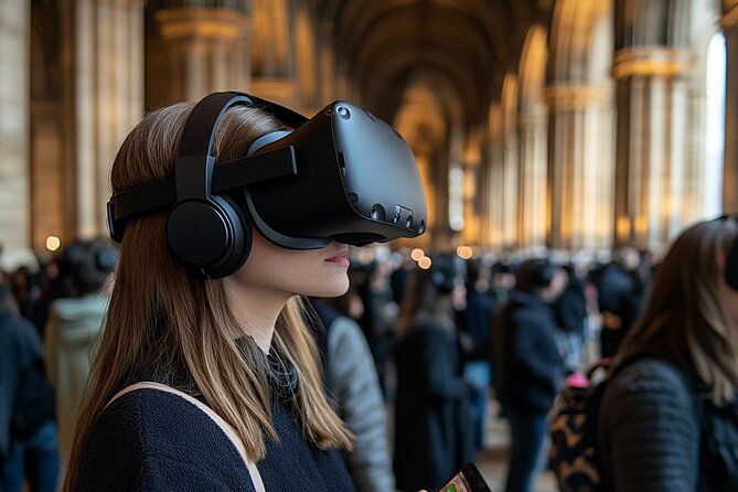 Bundle: 1 hour Axe Throwing+ 1 hour VR Escape Game - Two hours, two very different kinds of fun